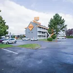 圣昆廷普瑞米尔经典酒店 2*