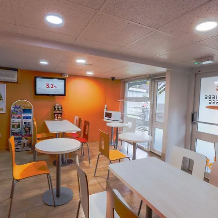 Premiere Classe St Quentin Hotel