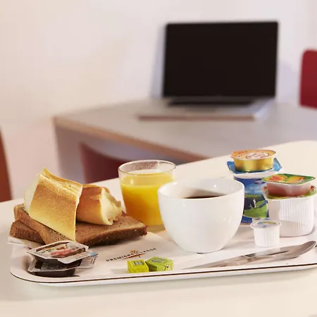 Hotel Premiere Classe Quentin Saint-Quentin (Aisne)