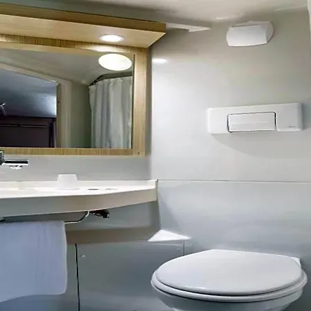 Hotel Premiere Classe Quentin Saint-Quentin (Aisne)