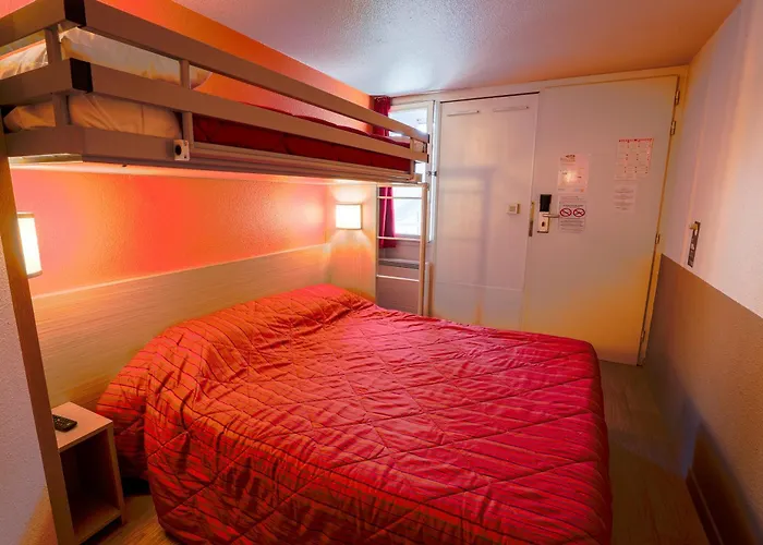 Premiere Classe St Quentin Hotel 2*